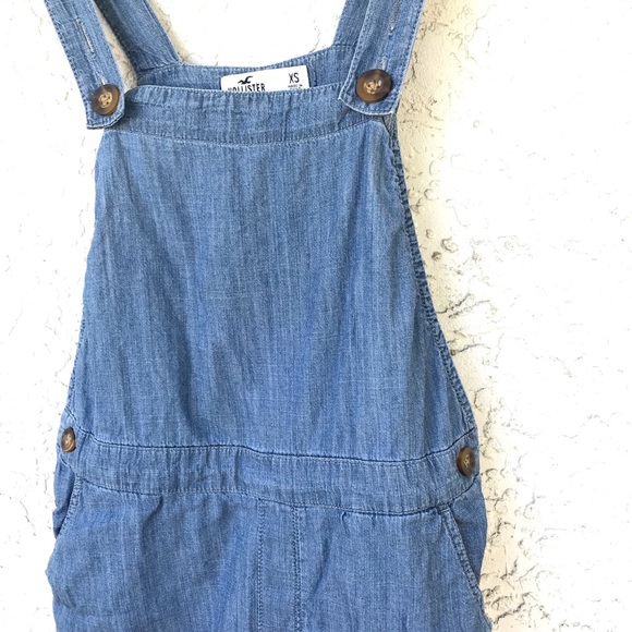 Hollister Chambray Short Overall | Lightweight Overall Shorts - Picture 3 of 12